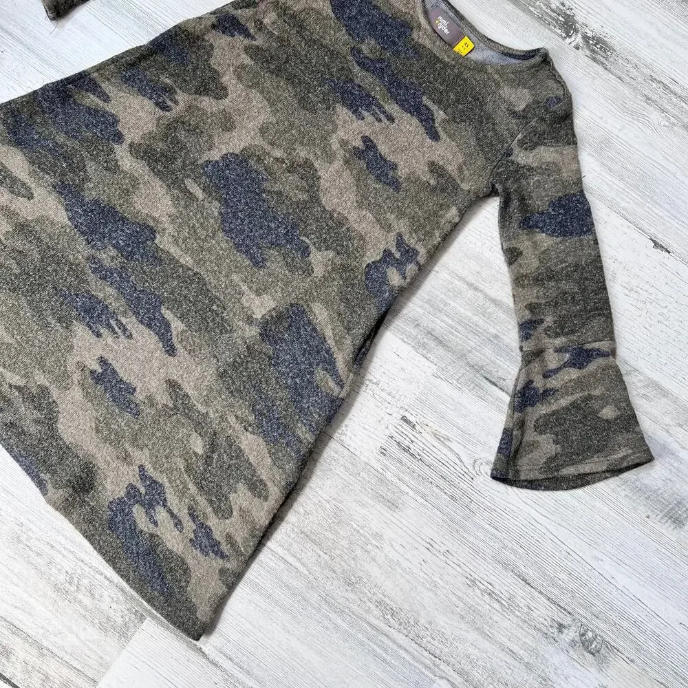 🍄3/$15 Rumi + Ryder Dress Girls XS 4-5 Green Camo Bell Sleeve Pullover Pockets